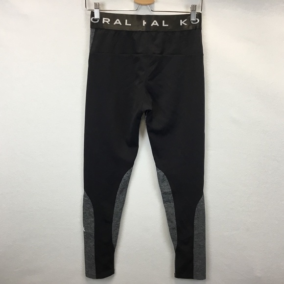 Koral Active Logo Waistband Cropped Leggings - Picture 2 of 10